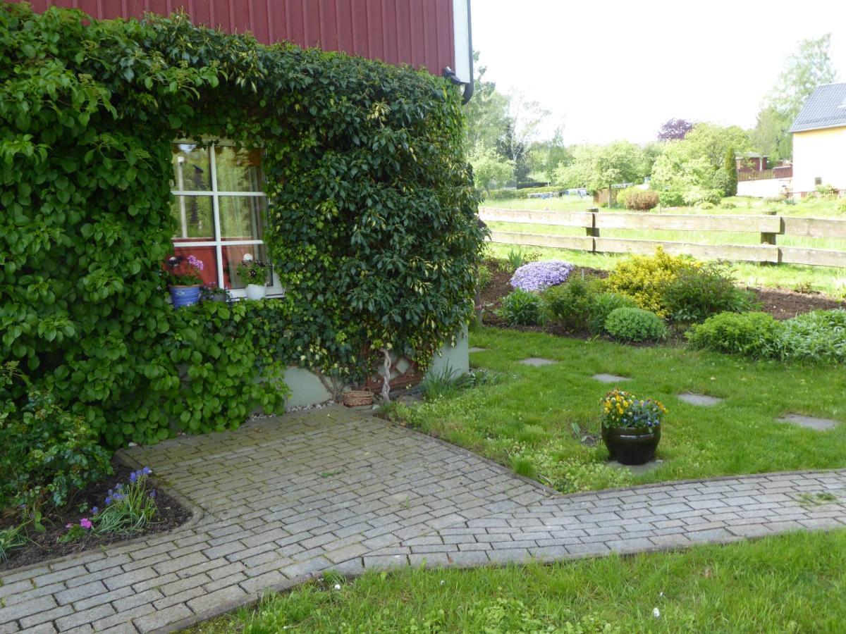 Ferienwohnung Basislager Hohnstein - Familie Lösel Ehrenberg  Exterior foto